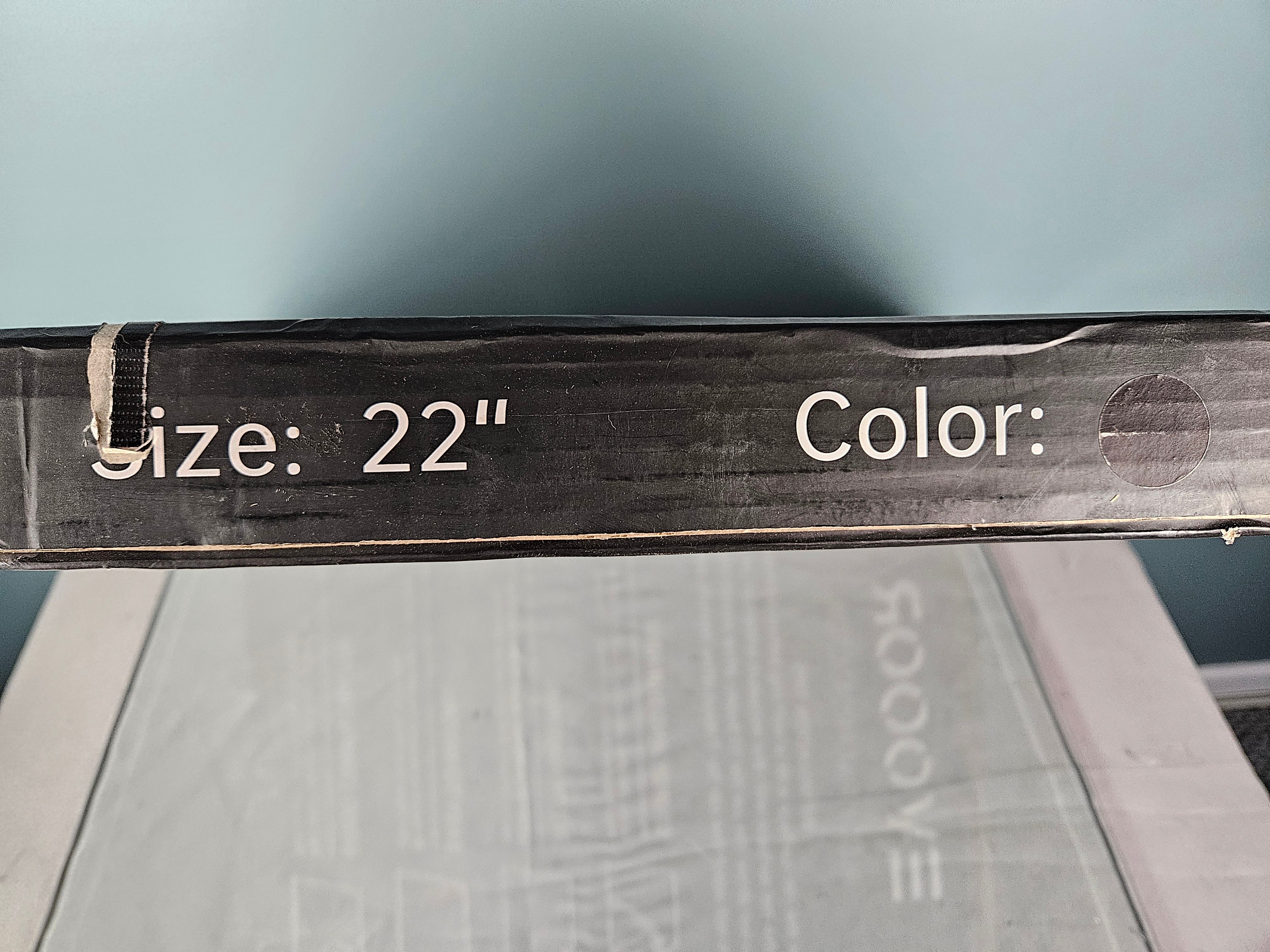 EVOOOR Black Alloy Rim Protector for 22" Rims