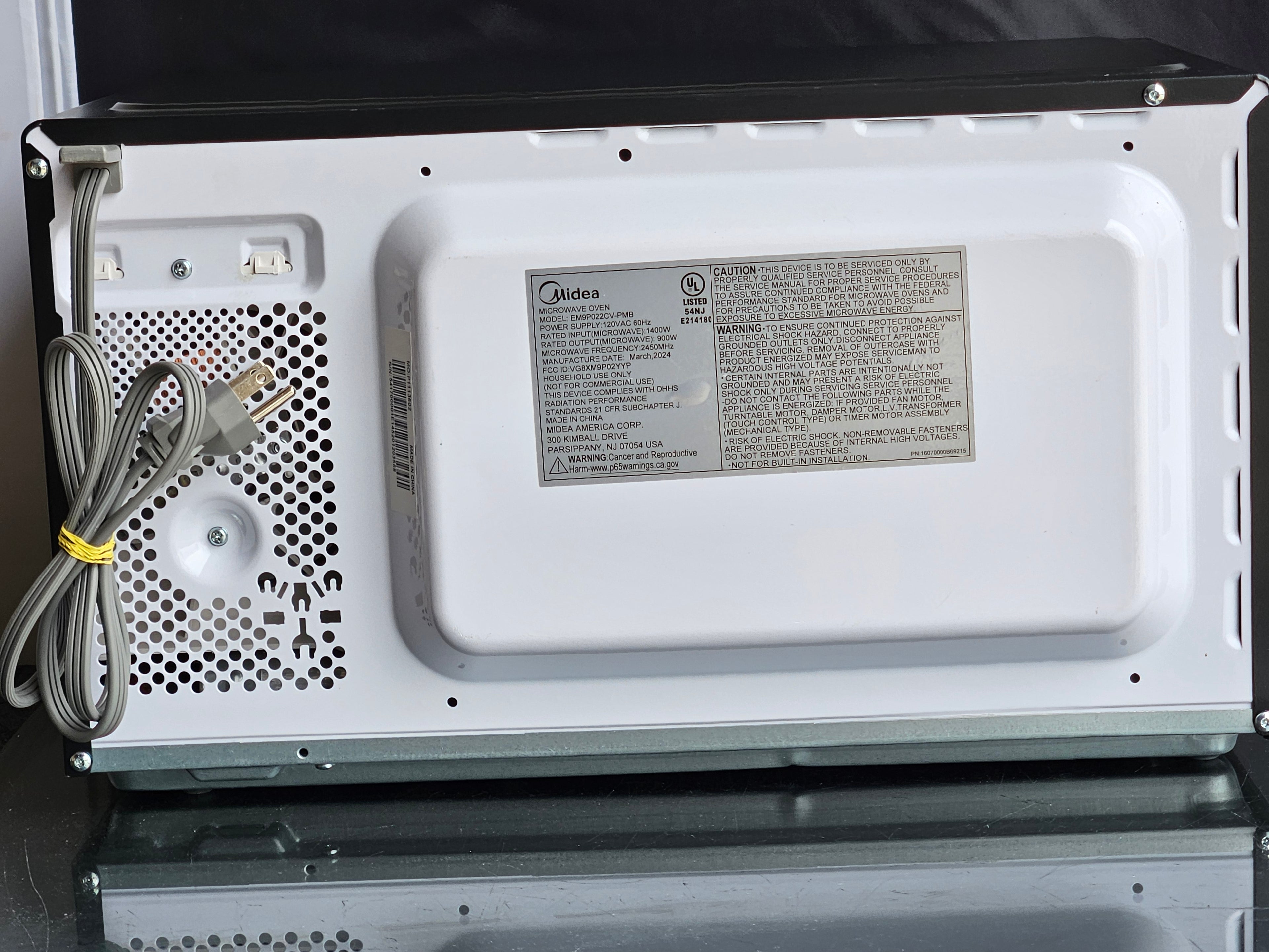 Midea 900-Watt Microwave Oven