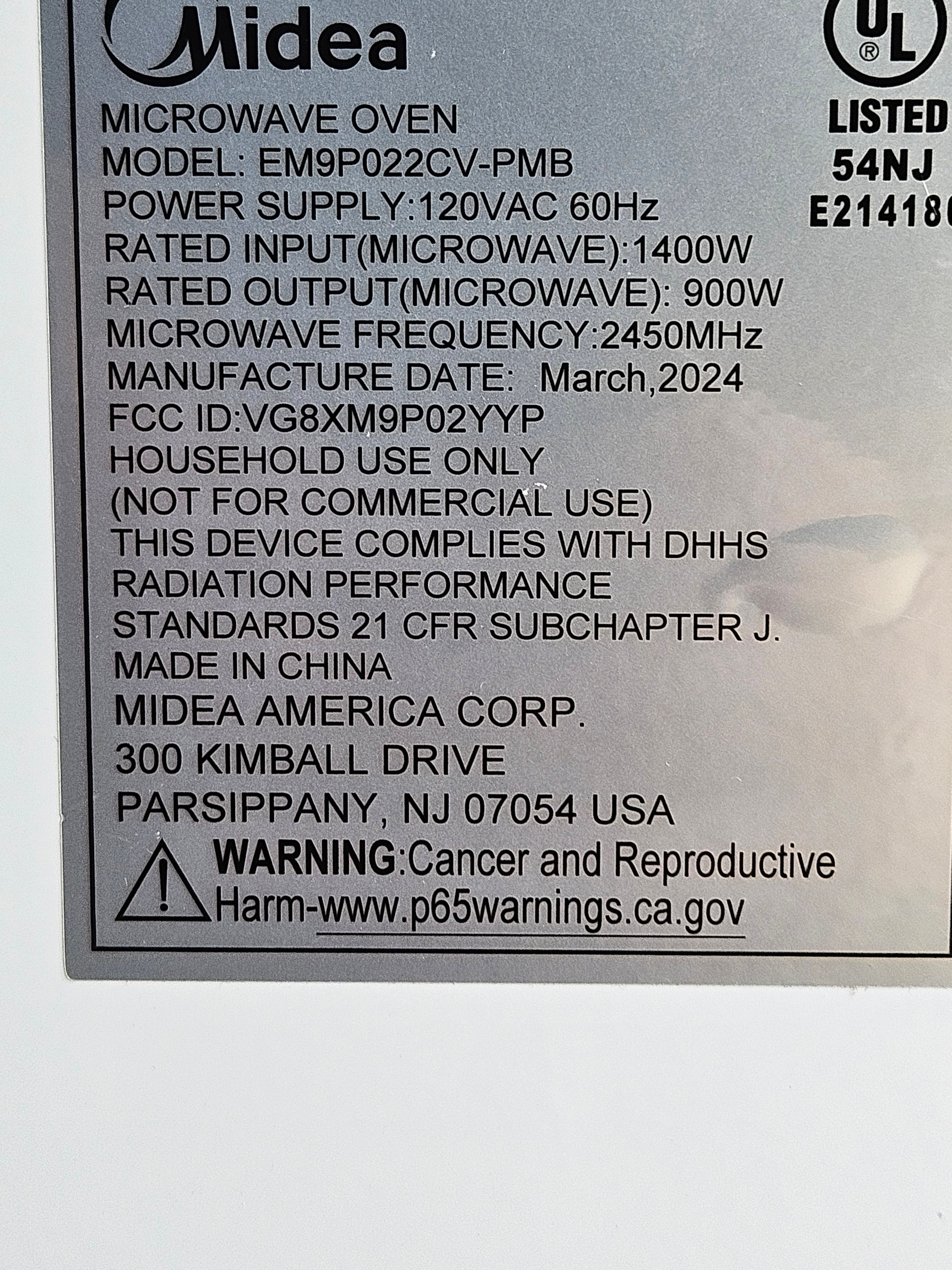 Midea 900-Watt Microwave Oven