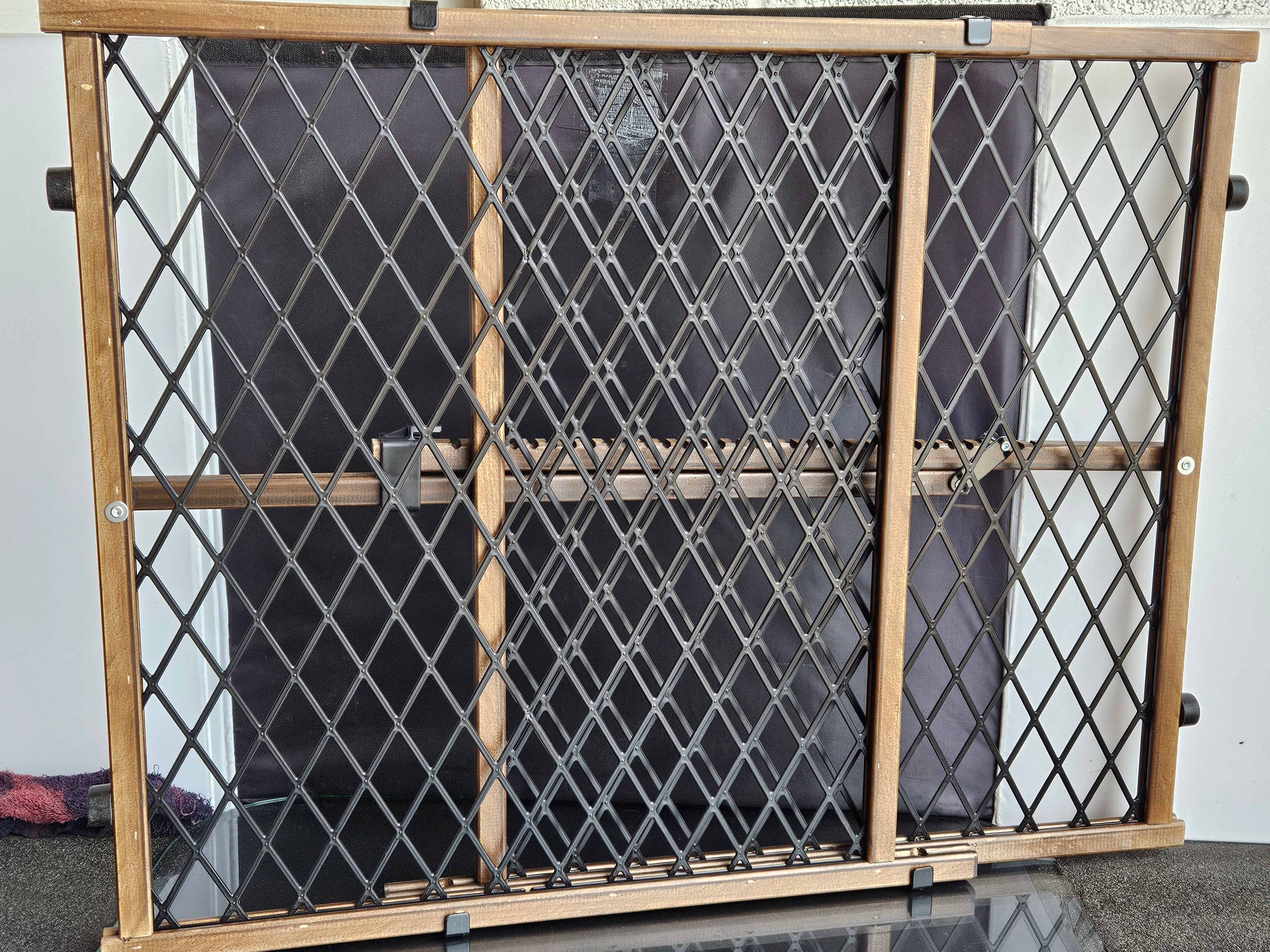 Evenflo Position & Lock Wood Baby Gate