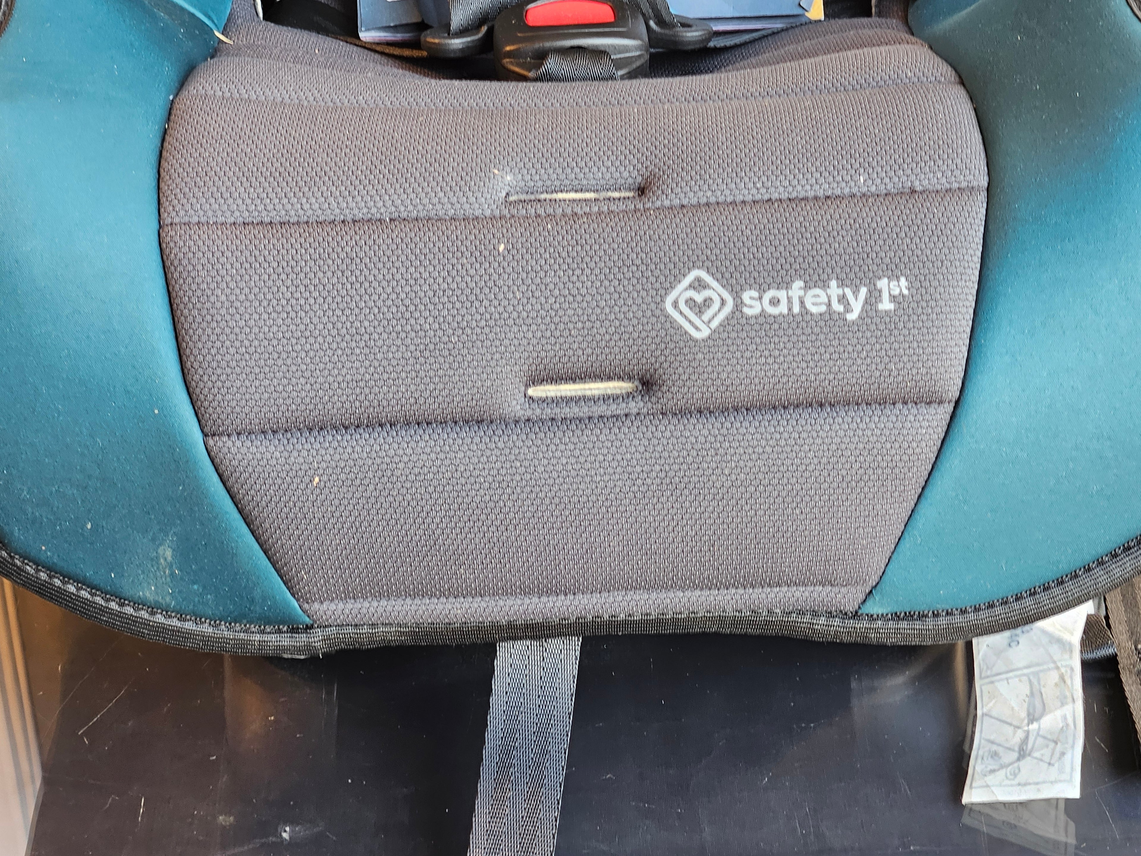Safety 1st Ellaris 3-in-1 Convertible Car Seat