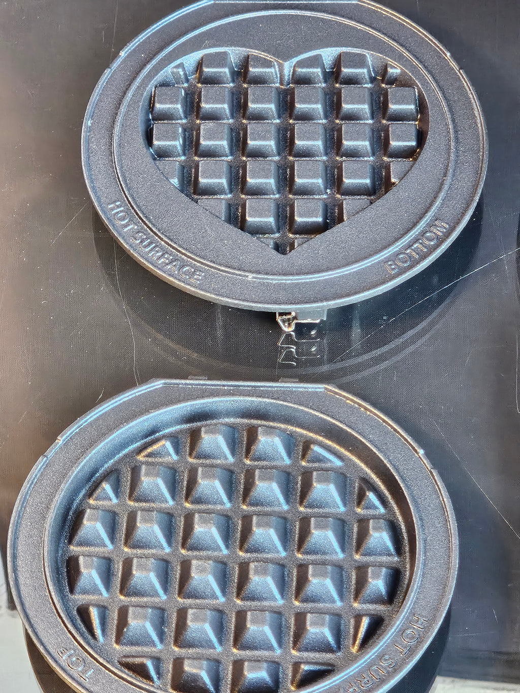 Dash Multi-Plate Mini Waffle Maker