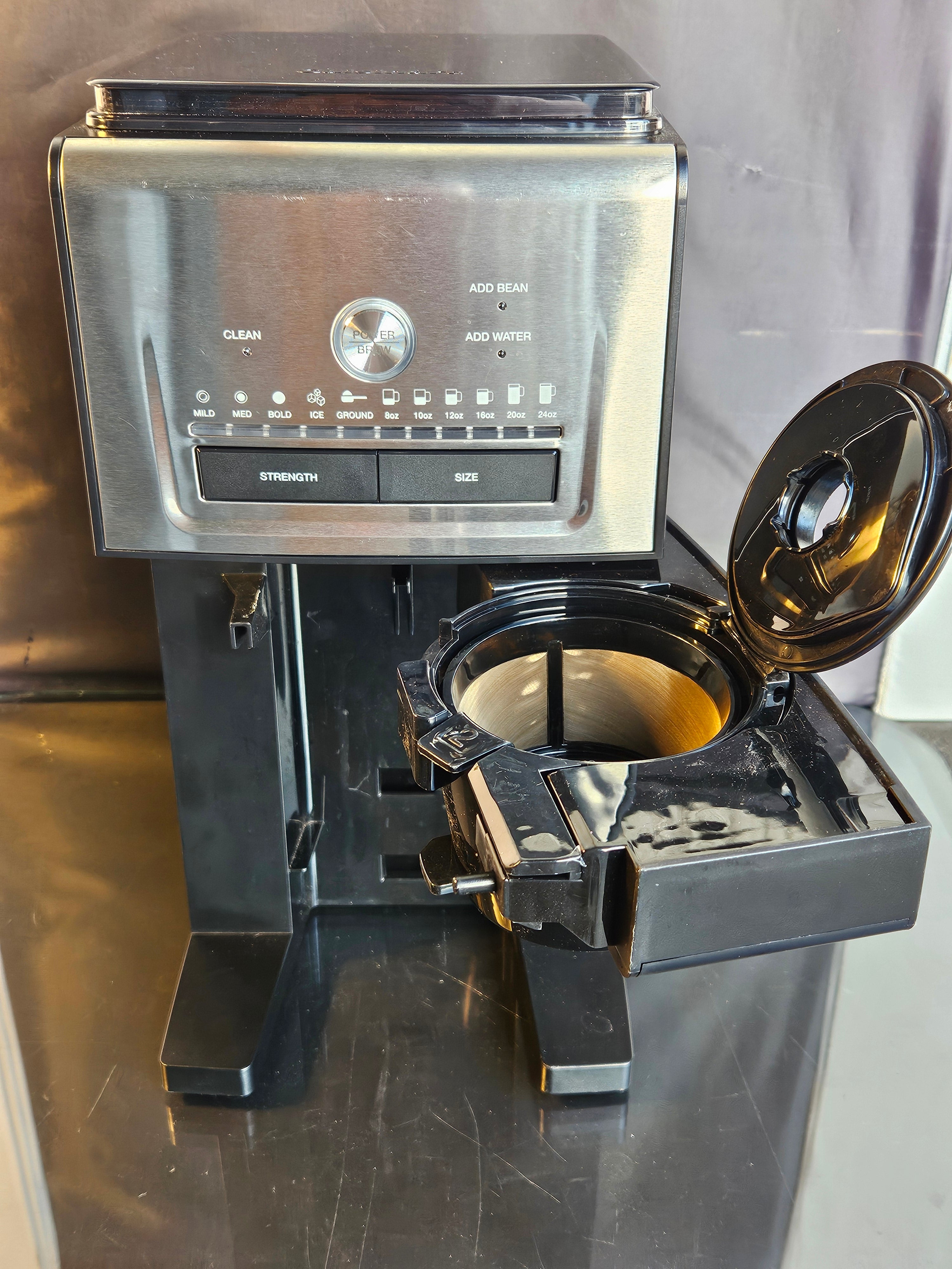 Cuisinart Custom Grind & Brew Single-Cup Coffee Maker