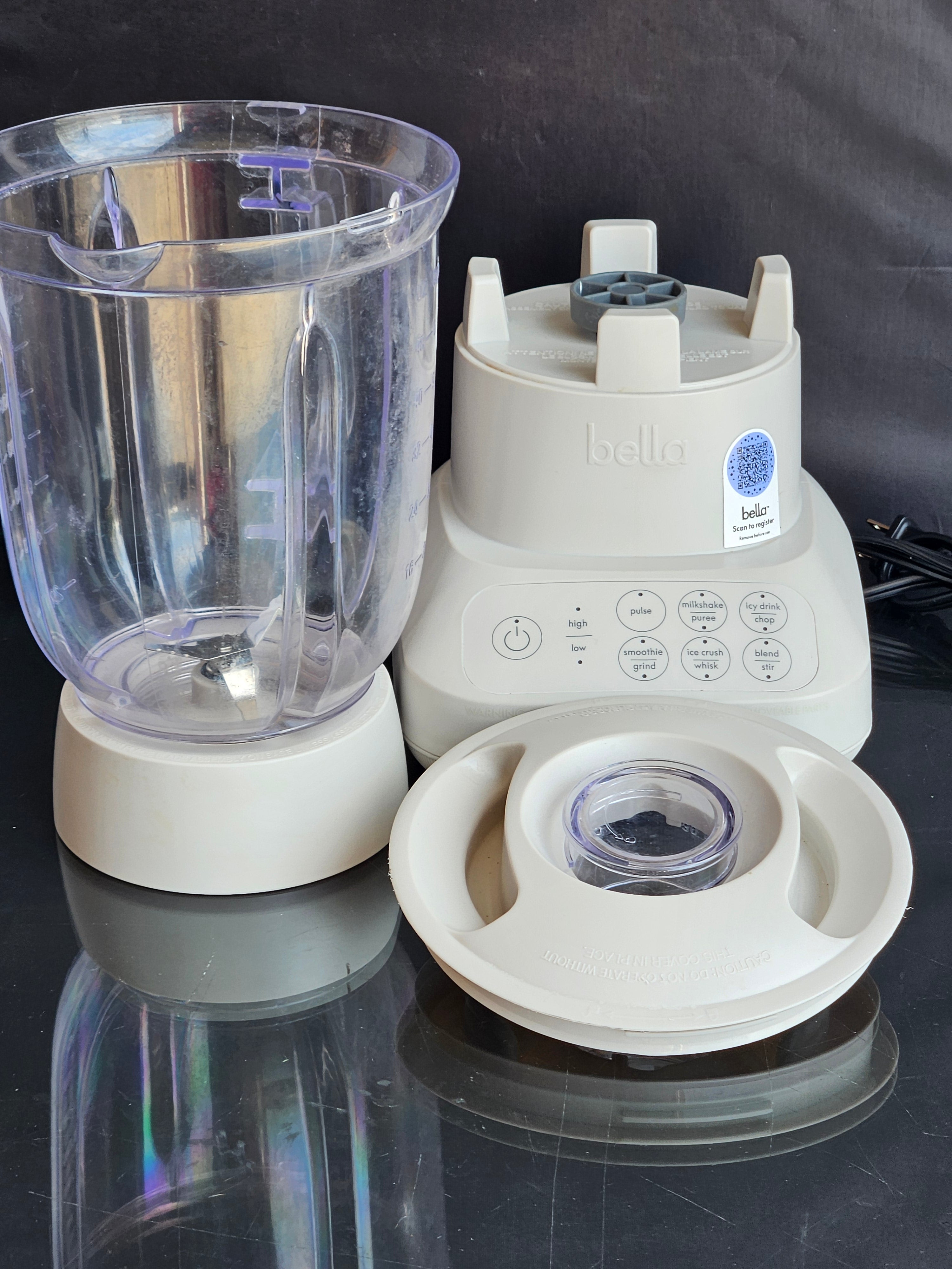 Bella Flip & Store 10-Speed Blender
