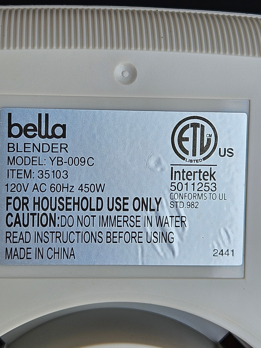 Bella Flip & Store 10-Speed Blender