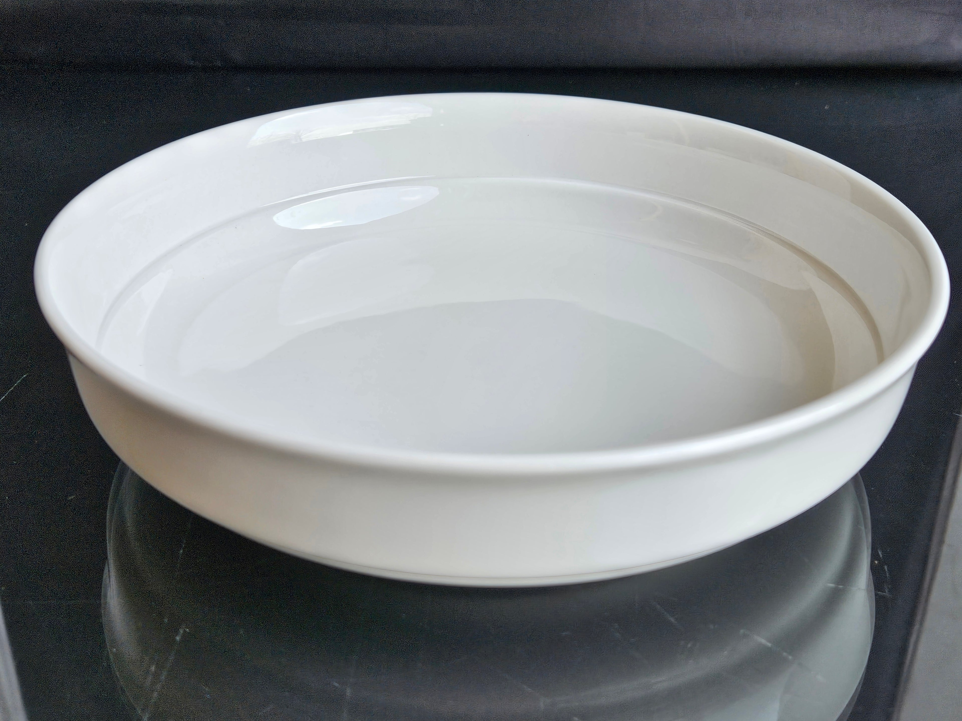 Over & Back Rimmed 12-piece Glossy Porcelain Dinnerware Set