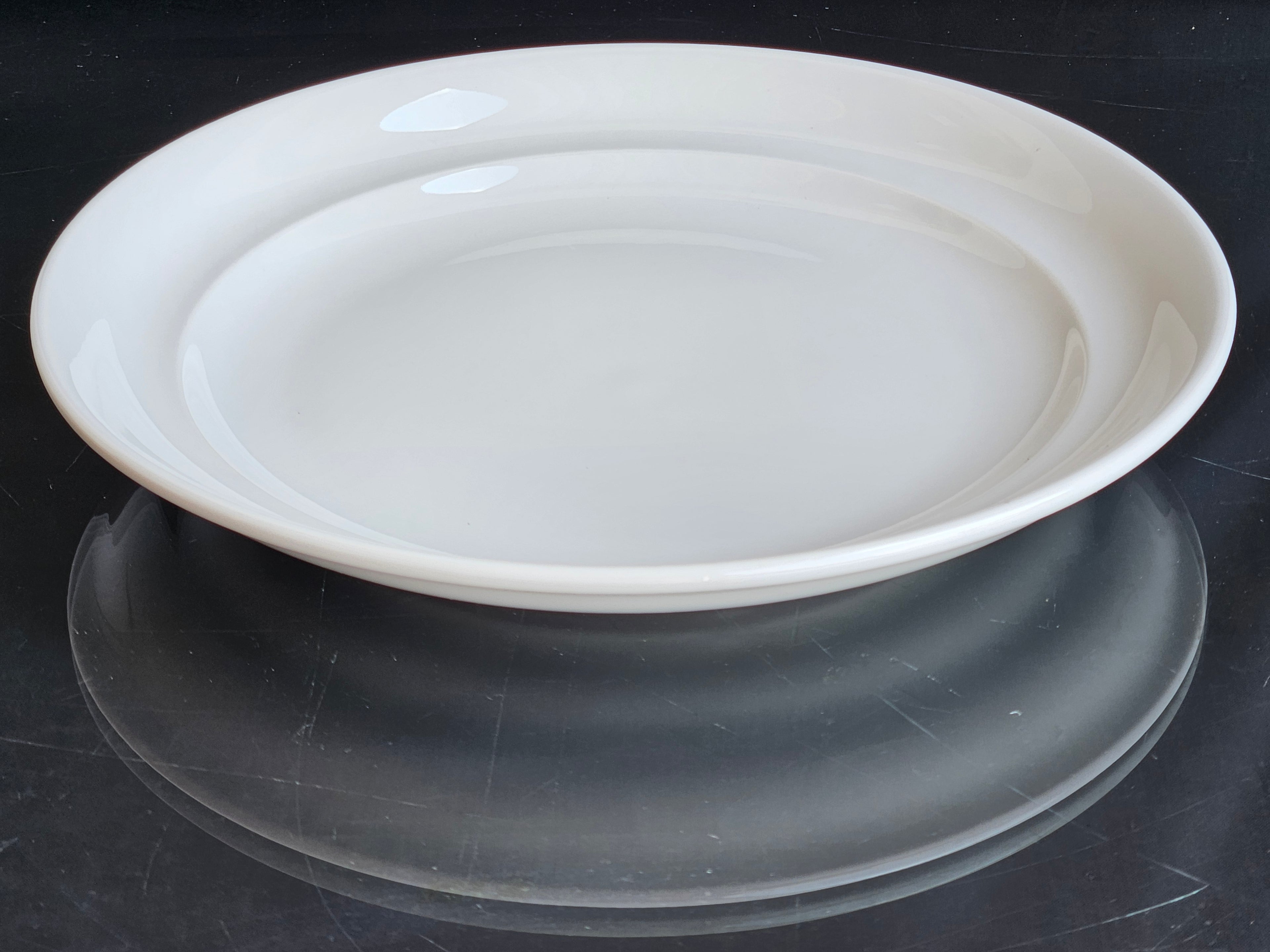 Over & Back Rimmed 12-piece Glossy Porcelain Dinnerware Set