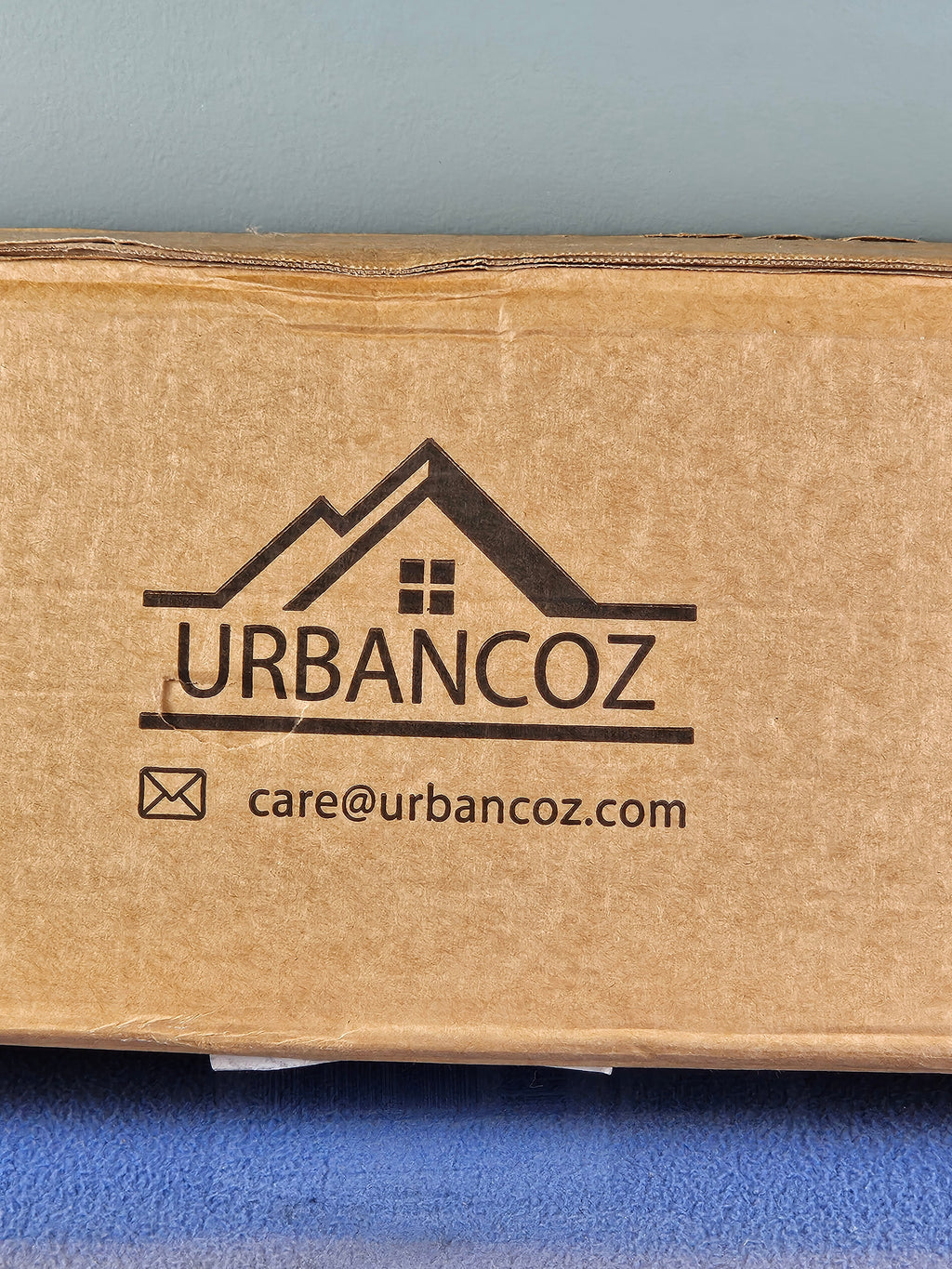 URBANCOZ Pink Floating Wall Shelf