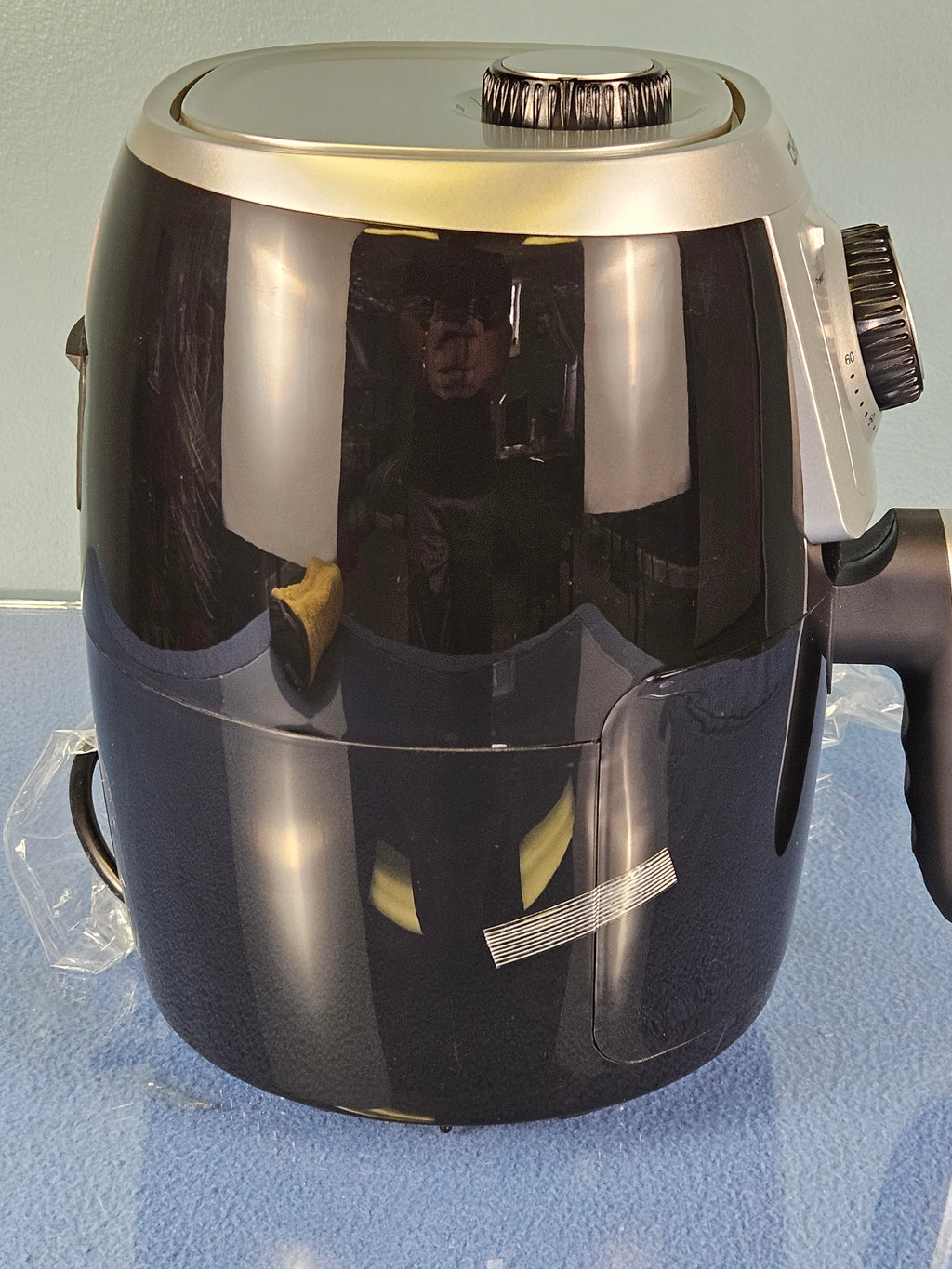 Chefman TurboFry 2-Quart Compact Air Fryer
