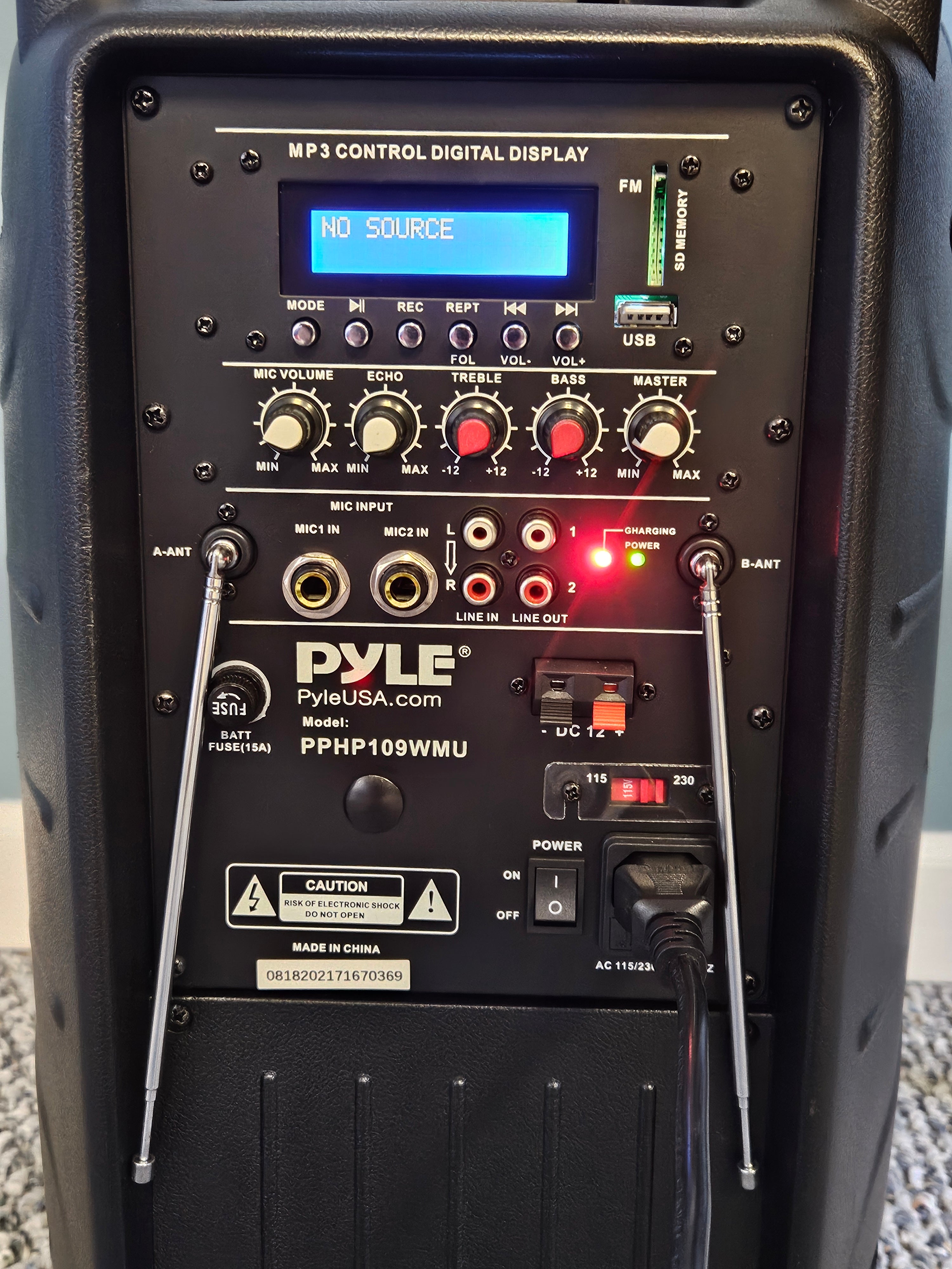 Pyle 10" 2-Way 1000W Wireless & Portable Bluetooth PA Speaker System