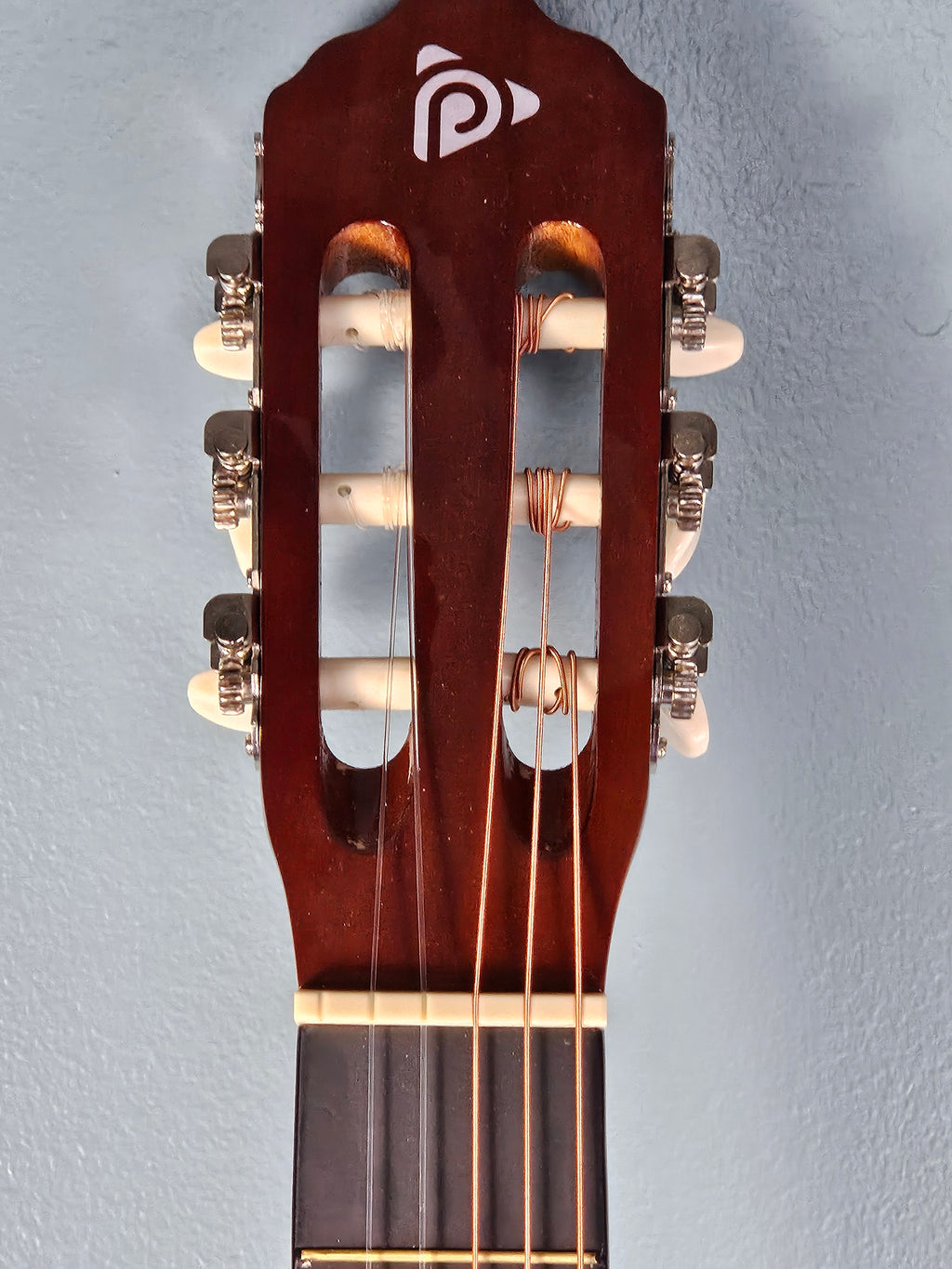 Pyle 39” Left-Handed Classical Acoustic Guitar Starter Kit