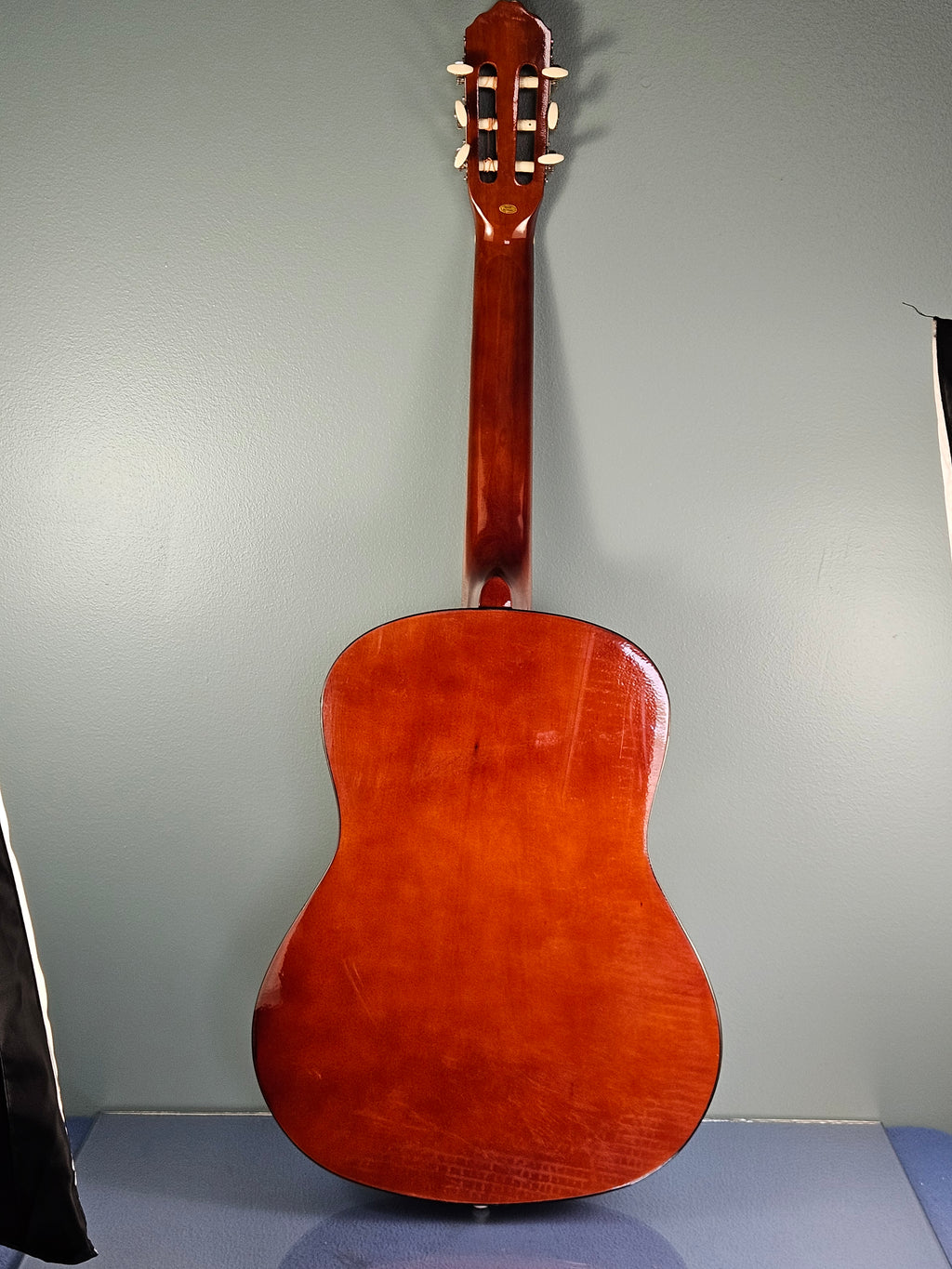 Pyle 39” Left-Handed Classical Acoustic Guitar Starter Kit