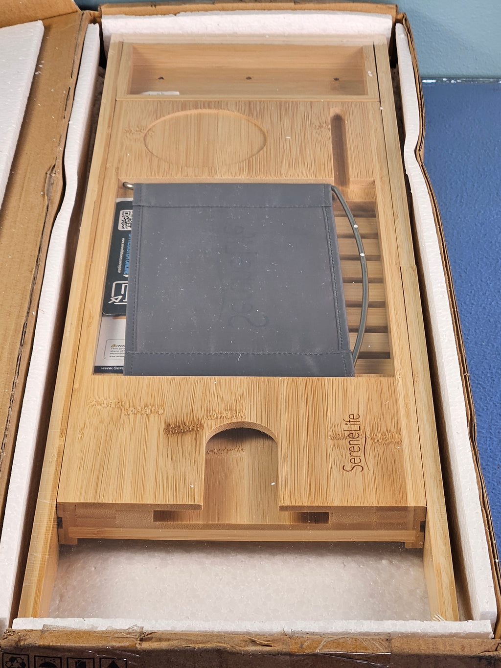 SereneLife Luxury Bamboo Bathtub Caddy Tray