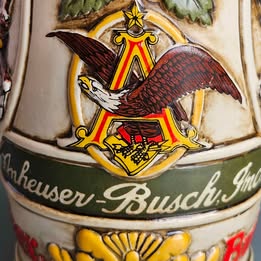 Vintage Holiday Series Budweiser Clydesdale Beer Stein Set