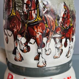 Vintage Holiday Series Budweiser Clydesdale Beer Stein Set