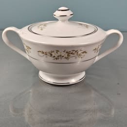International Silver Company Fine China Set in the 326 Springtime Pattern